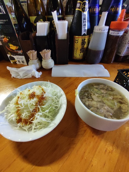 ★温かいスープとピリ辛チキンランチ ★温かいスープとピリ辛チキンランチ