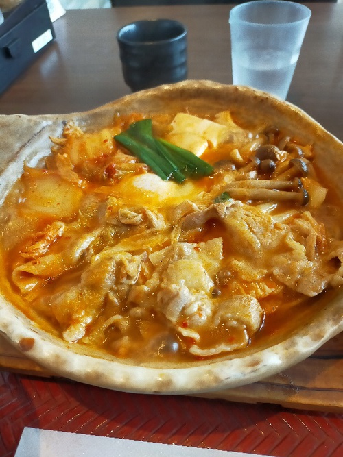 ★雨が降ると空いている?大戸屋さんでキムチ鍋定食 ★雨が降ると空いている?大戸屋さんでキムチ鍋定食