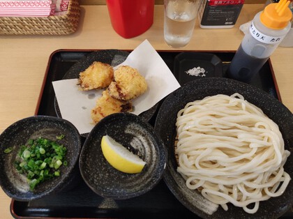 ★特等席?で、うどんランチ ★特等席?で、うどんランチ