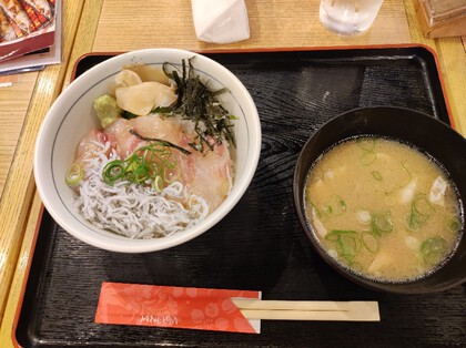 ★ランチウォーキングのあとの海鮮丼ランチ ★ランチウォーキングのあとの海鮮丼ランチ