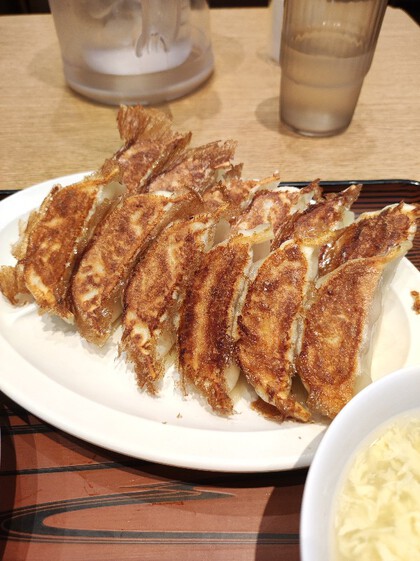 ★餃子ランチは多過ぎて、久しぶりに残した ★餃子ランチは多過ぎて、久しぶりに残した