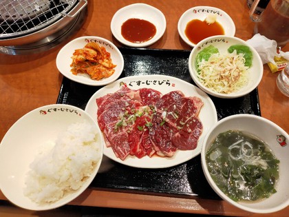 ★寒い日には、焼肉コンロで温まりながらランチを ★寒い日には、焼肉コンロで温まりながらランチを