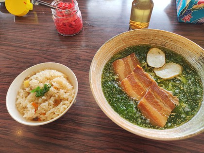 ★休日のランチは、優しい味のアーサそばを食べた ★休日のランチは、優しい味のアーサそばを食べた