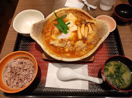 ★そんなに辛くない?キムチ鍋定食ランチ ★そんなに辛くない?キムチ鍋定食ランチ
