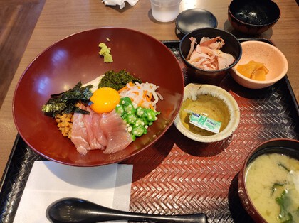 ★週の初めは、ヘルシーなランチでスタート ★週の初めは、ヘルシーなランチでスタート