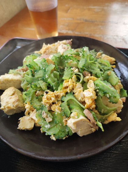 ★夏だ!、そうだゴーヤーチャンプルーを食べよう! ★夏だ!、そうだゴーヤーチャンプルーを食べよう!