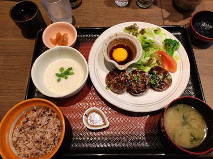 ★大戸屋さんの鶏つくねランチに一品追加 ★大戸屋さんの鶏つくねランチに一品追加
