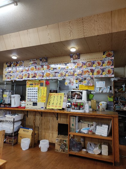 ★引越し先周辺を歩いて見つけた定食屋さんでランチ ★引越し先周辺を歩いて見つけた定食屋さんでランチ