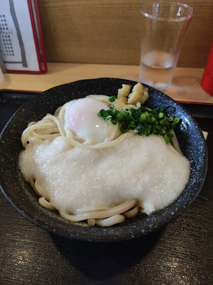 ★特等席で、ジャズ?を聴きながらうどんを食べる ★特等席で、ジャズ?を聴きながらうどんを食べる