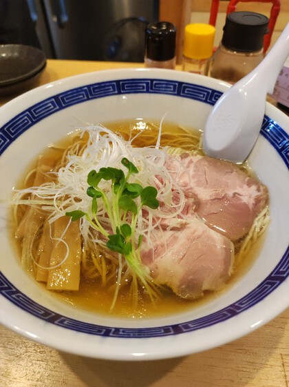 ★塩ラーメン専門店!?の焼き煮干しラーメン ★塩ラーメン専門店!?の焼き煮干しラーメン