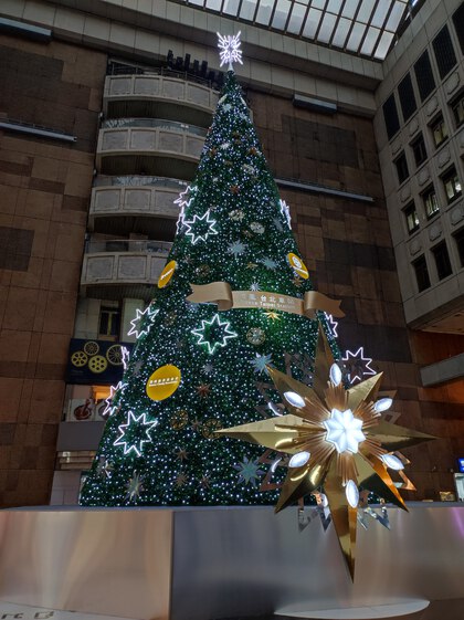 ★台北駅のクリスマスツリー ★台北駅のクリスマスツリー