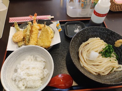 ★天ぷらうどんに小ライス付きランチ ★天ぷらうどんに小ライス付きランチ