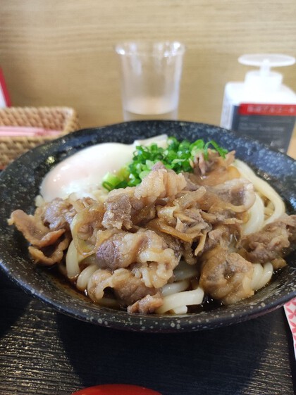 ★暑い日には、冷たいうどんを特等席で ★暑い日には、冷たいうどんを特等席で
