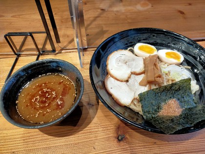★休日のウォーキング途中で食べたセキドウ?ラーメン ★休日のウォーキング途中で食べたセキドウ?ラーメン