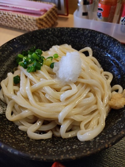 ★まだまだ暑い日が続く中、冷たいうどんランチ ★まだまだ暑い日が続く中、冷たいうどんランチ
