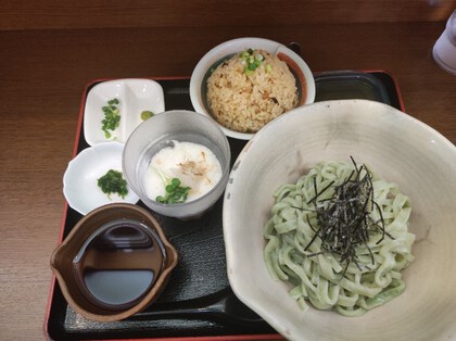 ★ちょーでーぐぁ(兄弟?)の冷やし沖縄すば ★ちょーでーぐぁ(兄弟?)の冷やし沖縄すば