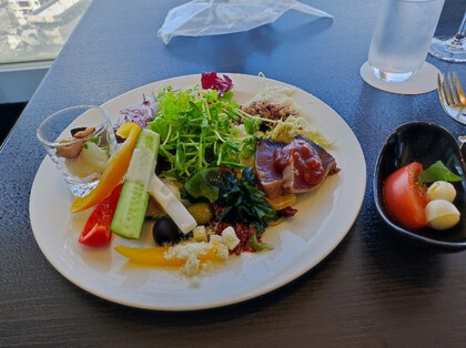 ★高級ホテルの最上階で景色を見ながらランチ ★高級ホテルの最上階で景色を見ながらランチ