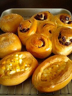 パン作りとカニステル