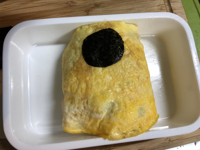 保育園最後のお弁当はキャラ弁「ミニオン」に挑戦!見たことないけど(笑) キャラ弁 ミニオン