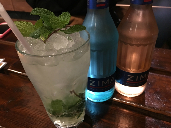 沖縄市飲み歩き「足立屋」から「Lighthouse」から「リレーションズ」はしごの旅! 沖縄市飲み歩き「足立屋」から「Lighthouse」から「リレーションズ」はしごの旅!