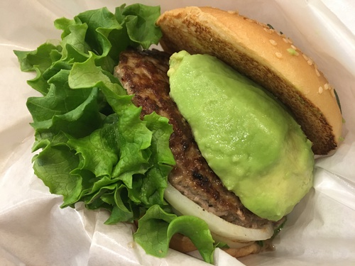 【店内に遊具!】フレッシュネスバーガー ライカム店でランチ~♪ 【店内に遊具!】フレッシュネスバーガー ライカム店でランチ~♪