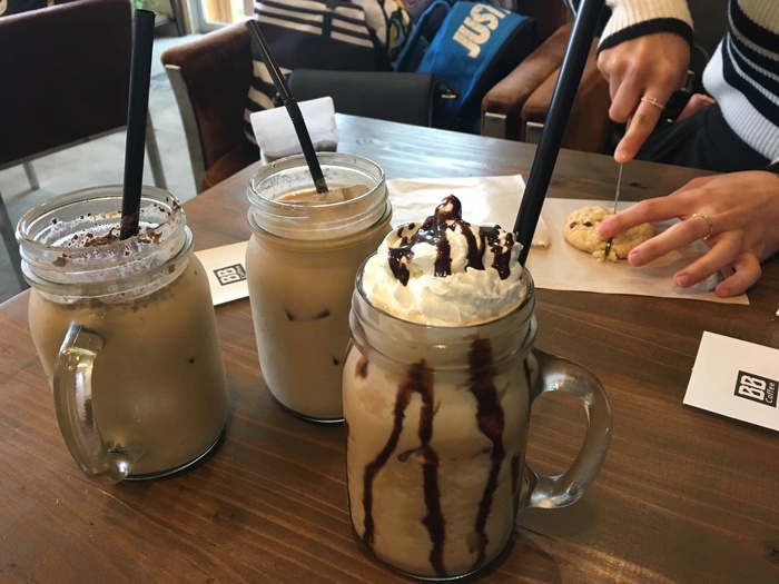 【健全な二次会】沖縄市泡瀬の「BB coffee」にまたまた行ってきた! 【健全な二次会】沖縄市泡瀬の「BB coffee」にまたまた行ってきた!