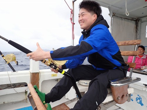 沖縄　フィッシングボートゆりかでトローリング
