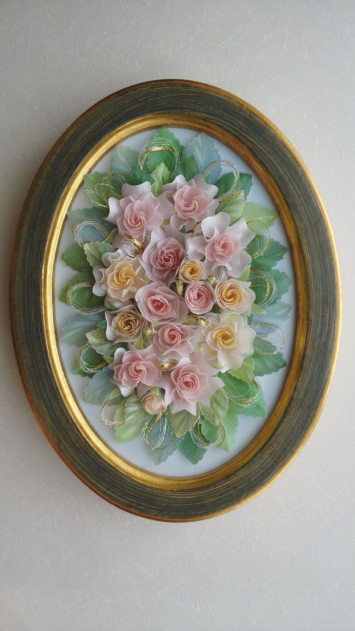 Roses パーチメントクラフト用カラートレーシングペーパーで作りました。 Roses パーチメントクラフト用カラートレーシングペーパーで作りました。