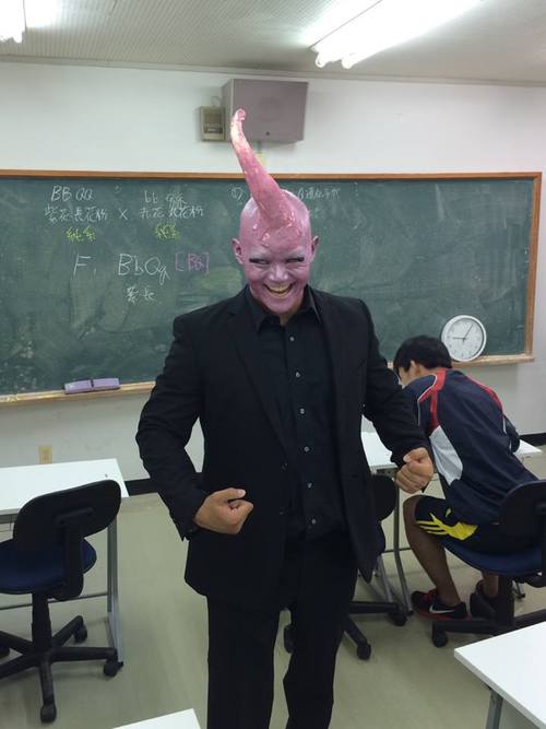 HALLOWEEN HALLOWEEN