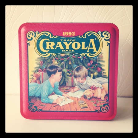 Xmas Tin缶*CRAYOLAオーナメント付き(SOLD)