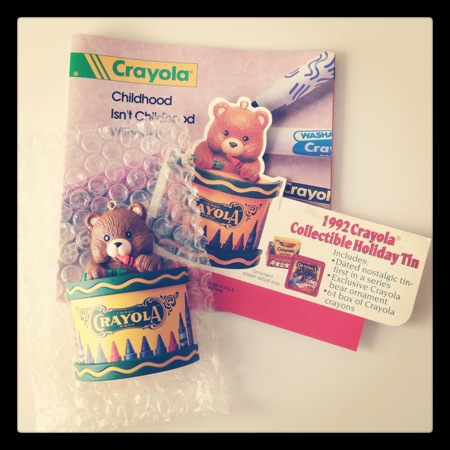 Xmas Tin缶*CRAYOLAオーナメント付き(SOLD)
