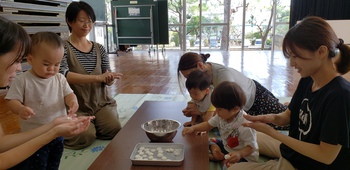 11月9日 照屋サロン~お団子づくり~ 11月9日 照屋サロン~お団子づくり~