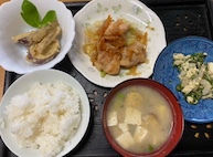 さあ、どんたくです。新安里屋ユンタでパレードです。 さあ、どんたくです。新安里屋ユンタでパレードです。