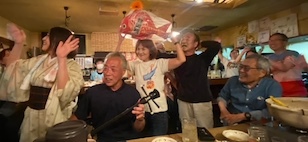 チムドンドン、沖縄三線どんたく隊でした。 チムドンドン、沖縄三線どんたく隊でした。