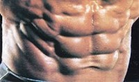 見よ！この割れた腹筋！