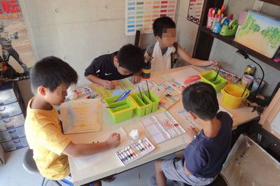 7月「絵の具の技法を学ぼう」3日目
