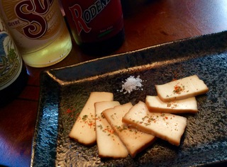 『燻製豆腐・畑のチーズ』 『燻製豆腐・畑のチーズ』