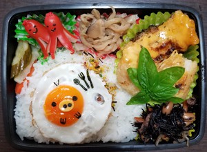 コロナに負けるなアドバルーンと今日のお弁当。 コロナに負けるなアドバルーンと今日のお弁当。