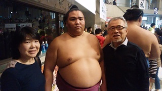 智将・御嶽海 「4日目にして2横綱を倒す」 !!! 智将・御嶽海 「4日目にして2横綱を倒す」 !!!