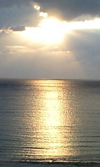 渡嘉敷島の夕日 2008/07/25 08:32:22