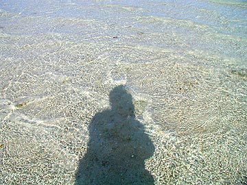 島の影：小浜島トゥマール海岸