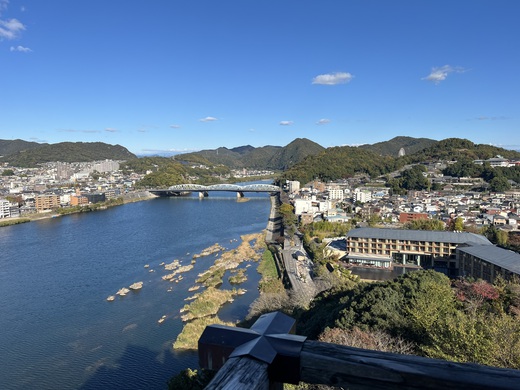 犬山城・〆は味仙 犬山城・〆は味仙
