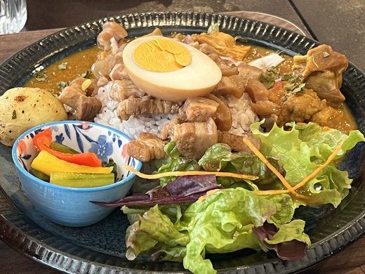 合いがけカレーの「ひろ屋」 合いがけカレーの「ひろ屋」