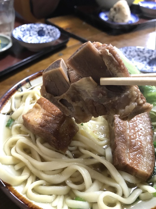 沖縄そばおおしろ でワイワイ 沖縄そばおおしろ でワイワイ