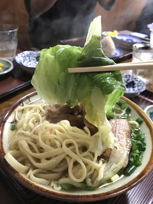 沖縄そばおおしろ でワイワイ 沖縄そばおおしろ でワイワイ