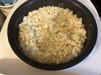 豆乳と豚肉、青菜とキノコのスープ 豆乳と豚肉、青菜とキノコのスープ