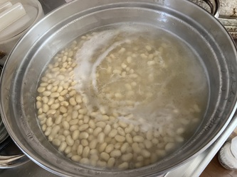 会食と味噌作り 会食と味噌作り