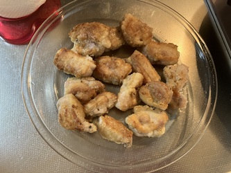 チキンの狩人風(トマト煮込み) チキンの狩人風(トマト煮込み)