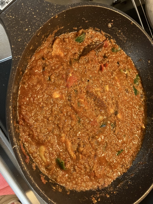カレー作って歩いて投票へ カレー作って歩いて投票へ