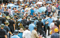 一人っ子政策の強制執行に、住民5万人抗議 2007/05/24 12:34:00